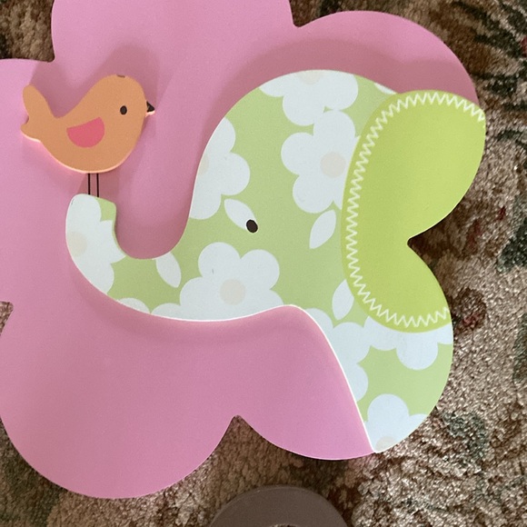 monkey and elephant decoration. brown and pink and green. Easy hang. Pictures. - Picture 11 of 11